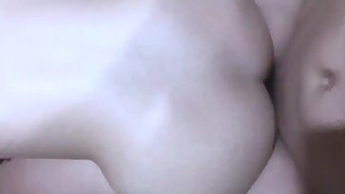 ชวนเพื่อนมาเย็ดต้อนรับเปิดเทอมครางเสียวมาก Fucking with my Friend before School Starts