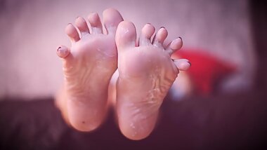 Pinay Fetish Små Fødder Går Viralt Med Masser AF Creme