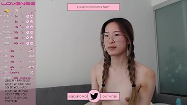 PLAY WITH LITTLE ANGELA CHANG - ANGELA CHANG | SECRETGIRLFRIENDXO CLIP #94 |