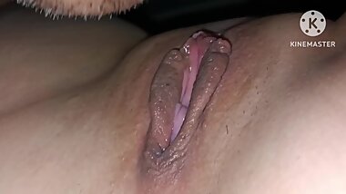 Kinain at Iniyot Ang Bagong Ahit Kung Pussy