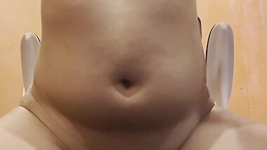 Horny Pinay Plays her new Toy Dildo