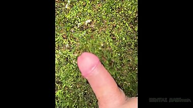 Outside Masturbation HENTAI 河川敷で大胆にフラッシュ炊きながら裸オナニー(女性用下着着用)変態