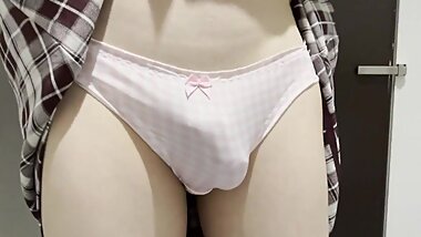 [crossdressing] Japanese Masturbation with a Lot of Ejaculation in a Cute Uniform 💕