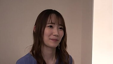 ラグジュTV 1527 透明感溢れる美スレンダースタイルを持つピアノ講師が彼氏に内緒でAV撮影に登場！彼氏とのセックスに満足できなくなった欲求不満な体は感度抜群！濃厚な愛撫と激しいピストンに恍惚とした表情でよいしれる！ https://x.gd/Aos0I